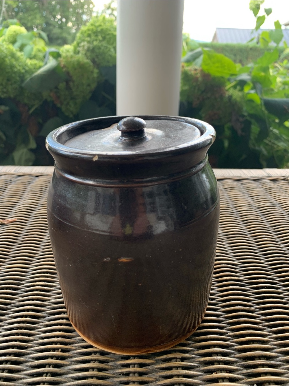 Vtg Albany Slip Glazed Stoneware Crock with Matching Lid